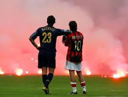 里夫斯成湖人队史第3位单场40+5+10+5三分的球员